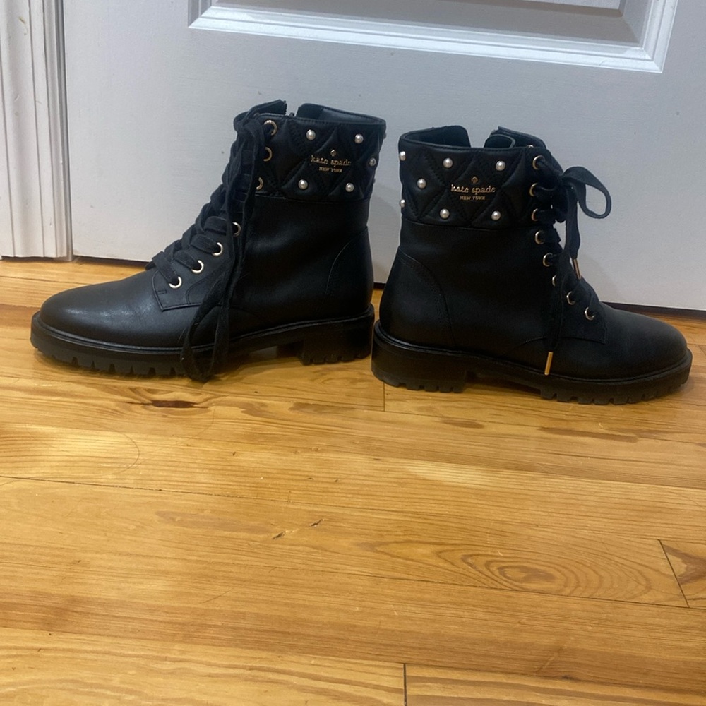 Women’s boots
